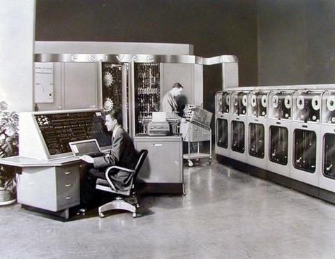 Univac Univac